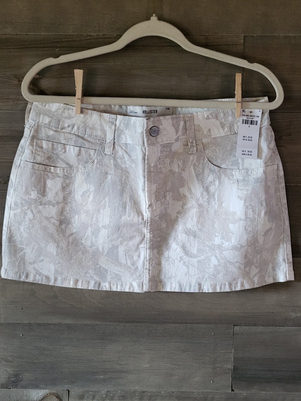 Hollister Camo Print Mini Skirt Size 6 Y2k Grunge Streetwear